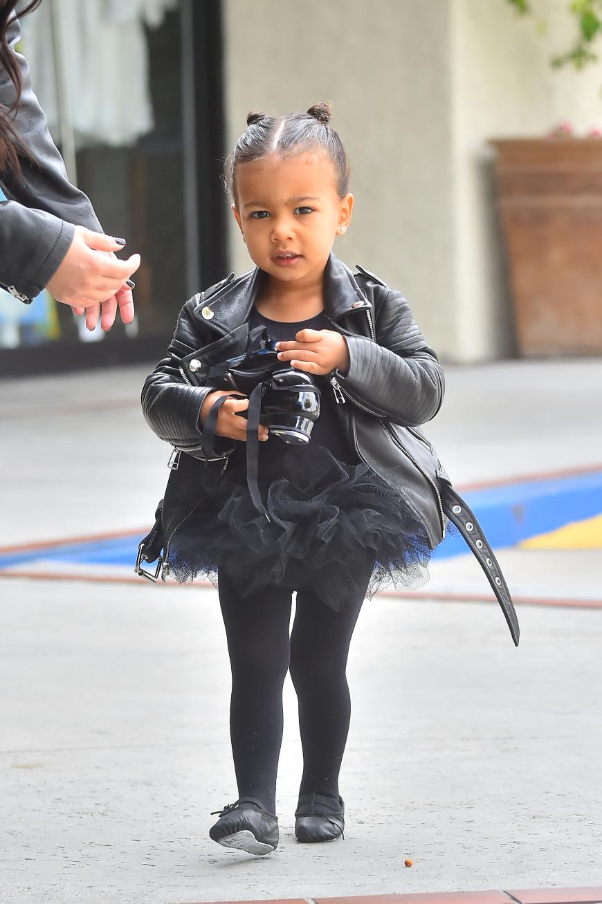 Mamas Mini-Me: Trotz ihrer gerade einmal zwei Jahre ist Nori jetzt schon ein kleines Fashion-Victim und immer top gestylt.
