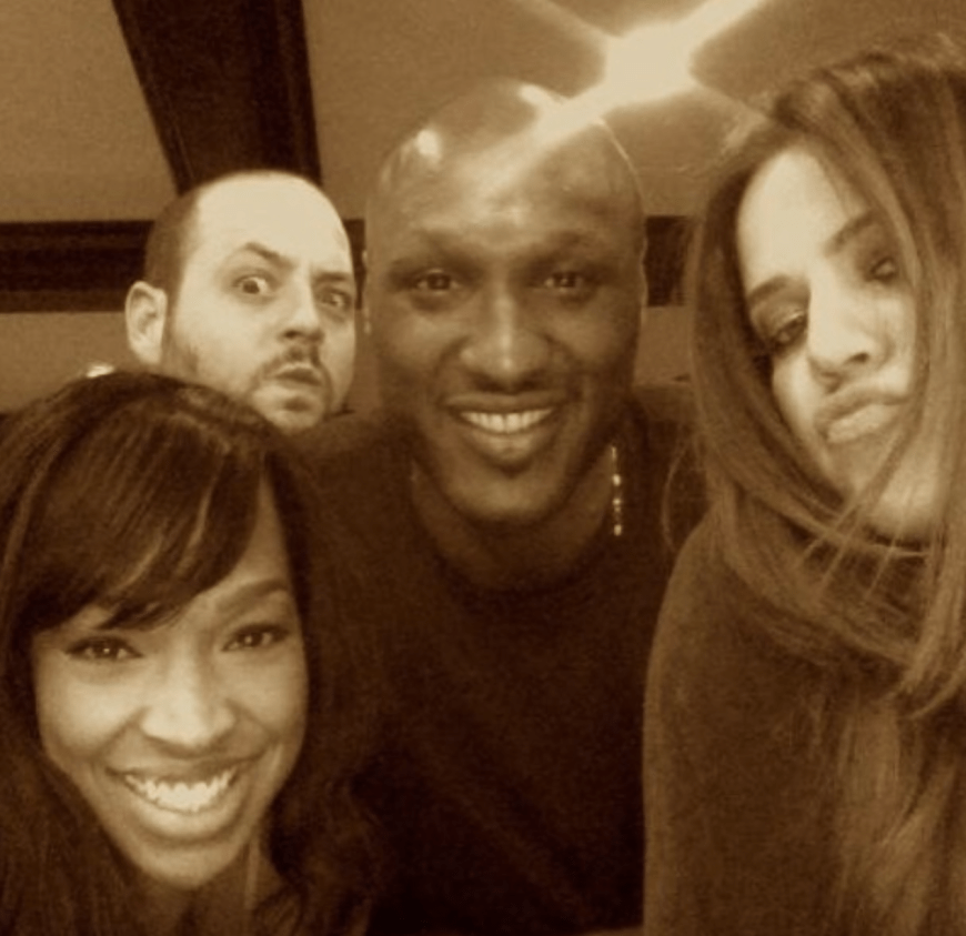 Jamie Sangouthai (hinten links), mit Khloé Kardashians bester Freundin Malika Haqq (links) und ihrem Ex Lamar Odom (Mitte).