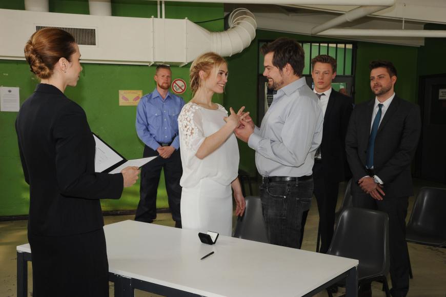 Die Hochzeit aus Sophies Träumen wird das wohl nicht werden.