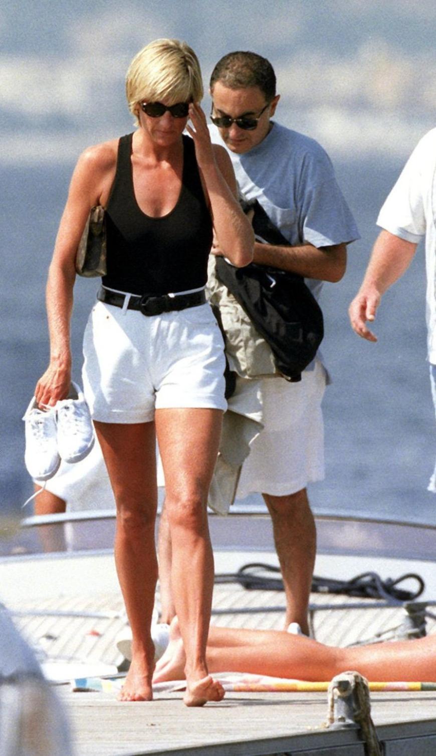Nur wenige Wochen vor ihrem Unfalltod in einem Pariser Tunnel lernte Diana den wohlhabenden Geschäftsmann Dodi Al-Fayed kennen. Beide starben am 31. August 1997.