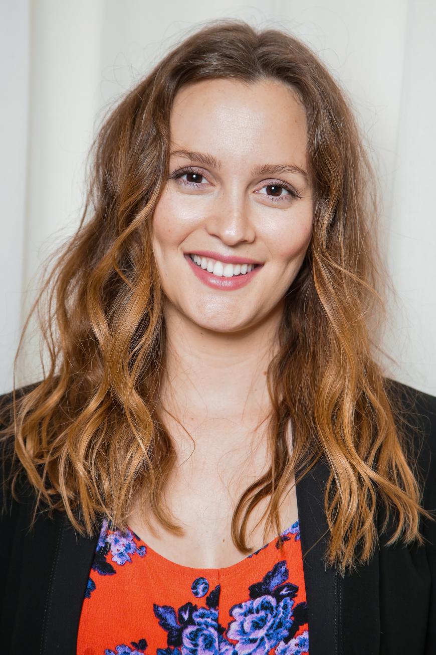 Mittlerweile trägt Leighton wieder lange Haare.