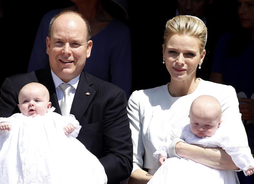 Fürst Albert und Charlène von Monaco mit ihren Zwillingen Jacques und Gabriella.