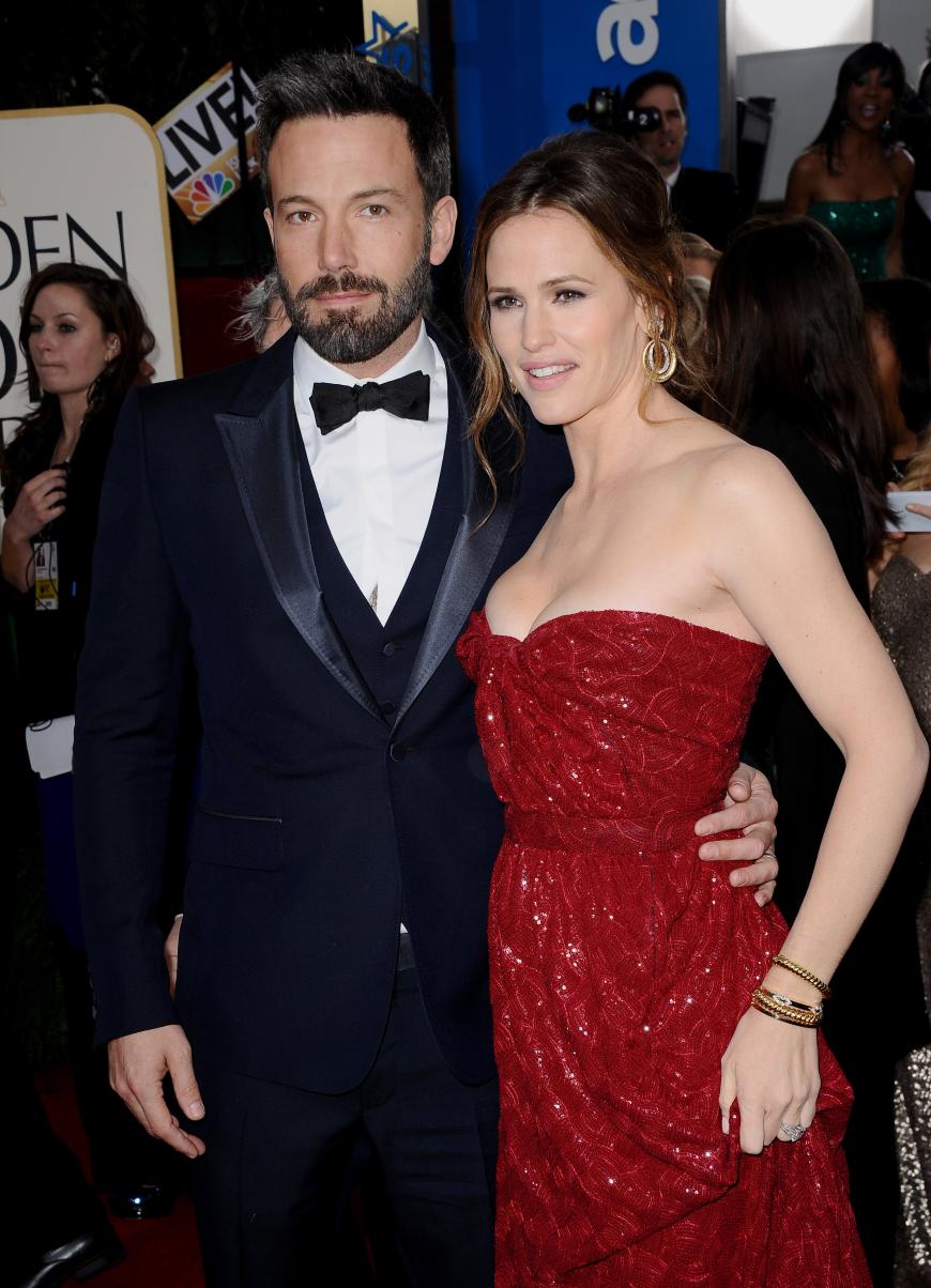 Ausgerechnet an ihrem zehnten Hochzeitstag gaben die Hollywood-Stars Jennifer Garner und Ben Affleck ihre Trennung bekannt. Angeblich soll Afflecks Hang zur Spiel-und Alkoholsucht der Grund für das Liebesaus gewesen sein.