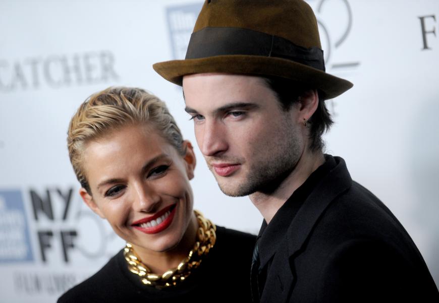 Die gemeinsame Tochter Marlowe krönte das Glück von Sienna Miller und Tom Sturridge. Nach vier Jahren gehen die beiden nun getrennte Wege.