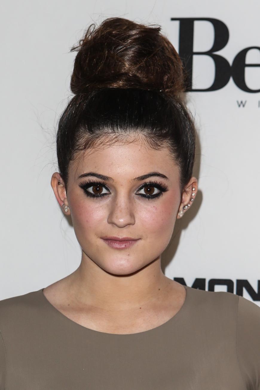 Die riesigen Augen betont Kylie schon immer gerne.