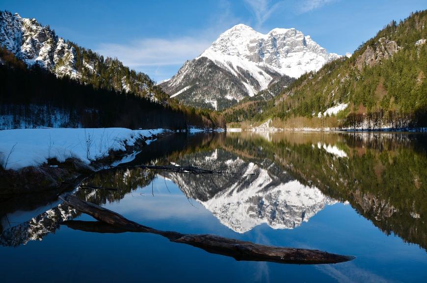 Heiraten vor der königlichen Kulisse eines Berggipfels – da wird selbst der Januar zum Wonnemonat.