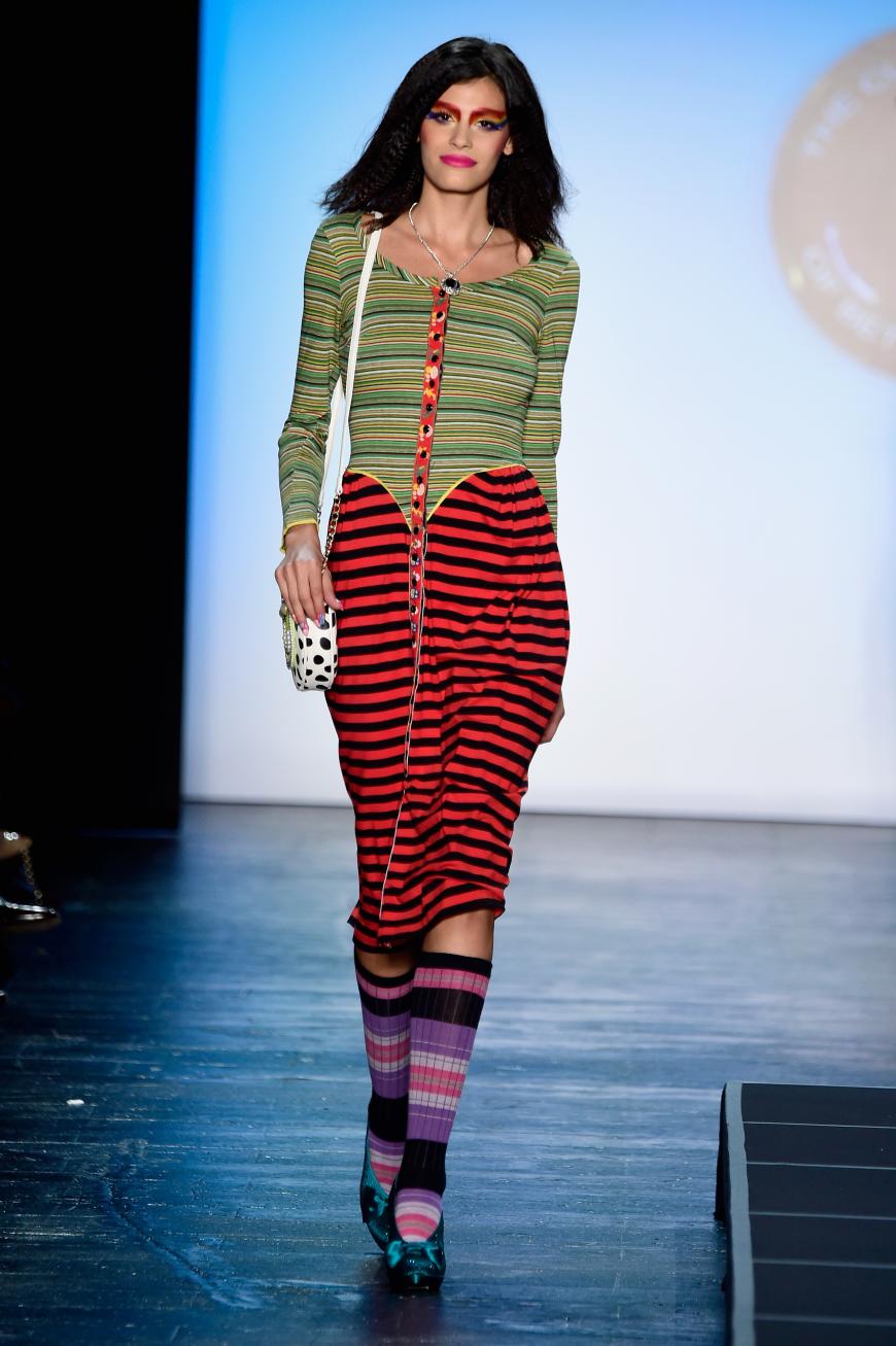Alisar Ailabouni für Betsey Johnson auf der New York Fashion Week