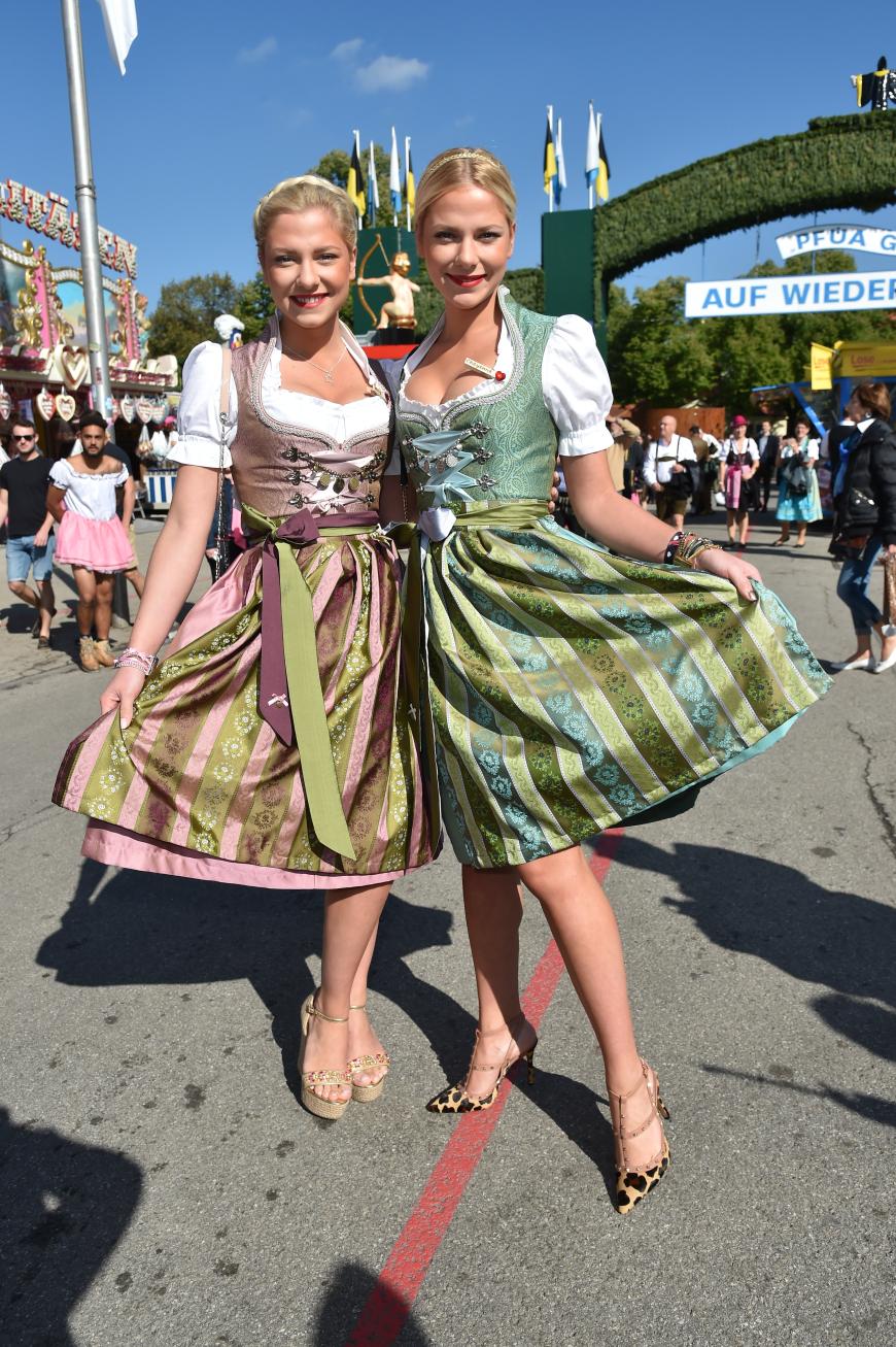 Sister Act: Valentina Pahde und ihre Schwester Chayenne kamen im Partnerlook.