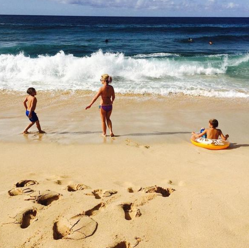 Sommer, Sonne, Strand und Meer! Britney Spears genießt das gute Wetter mit ihren Kindern.