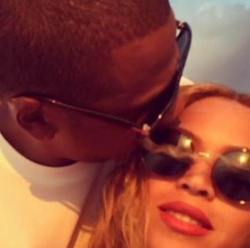 Awww! So verliebt zeigen sich Beyoncé und ihr Mann Jay-Z.