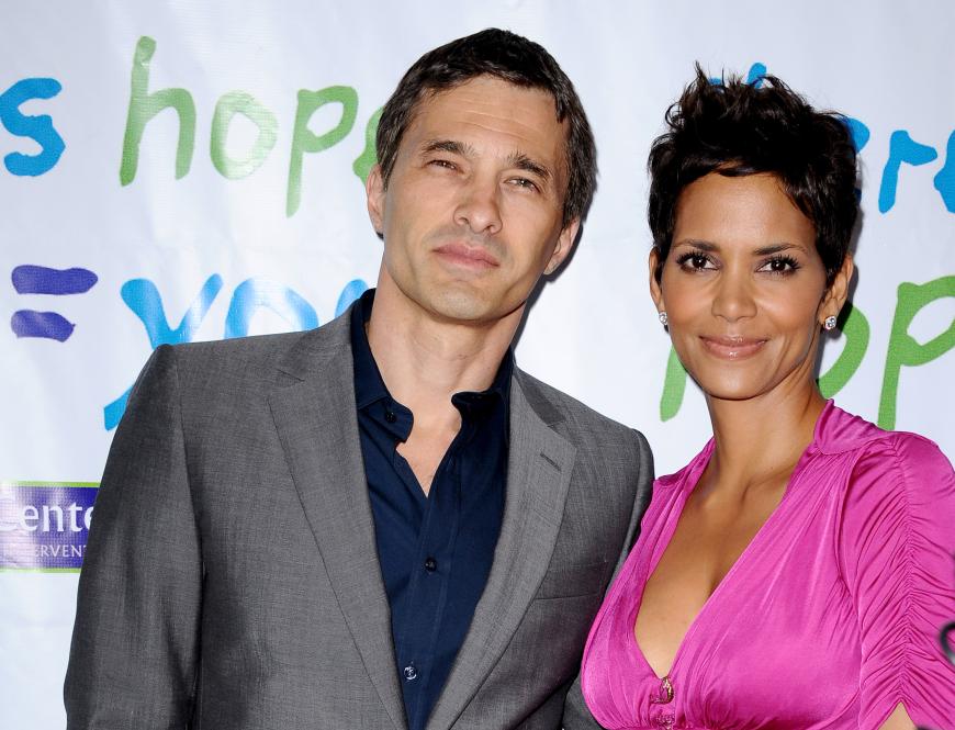 Oscar-Preisträgerin Halle Berry und ihr französischer Kollege Olivier Martinez gehen nach zwei Jahren Ehe getrennte Wege.