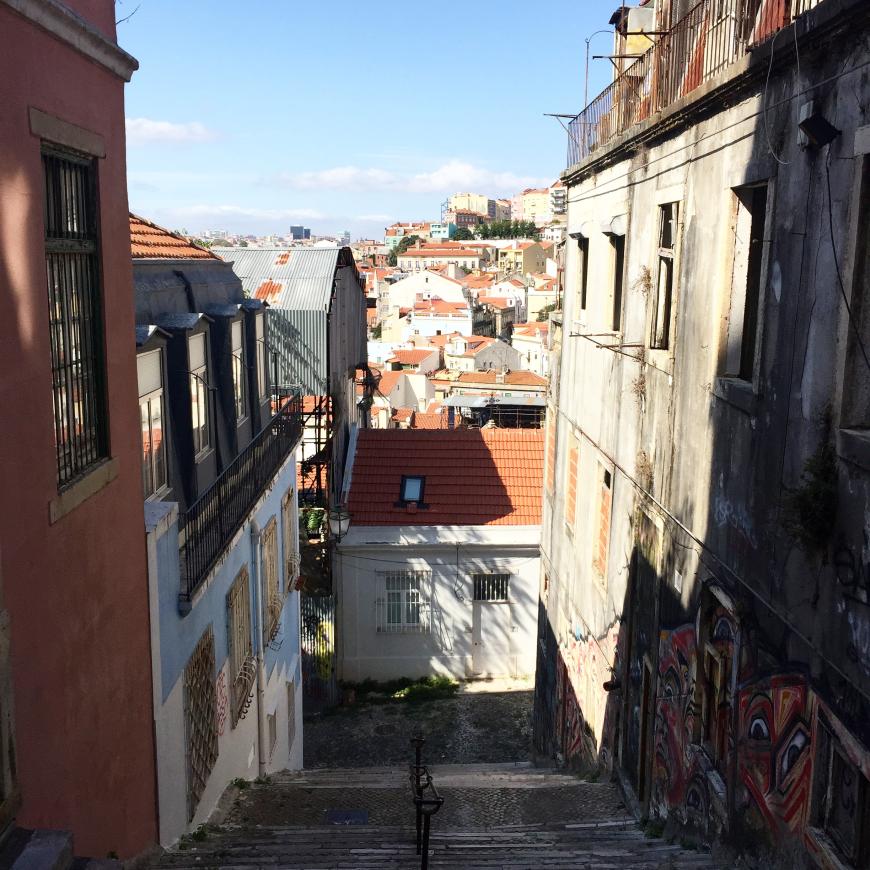 Alfama: Hier gibt's garantiert stramme Waden... puhhh!