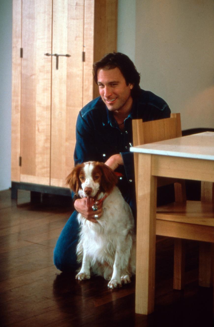 Smarter Hundebesitzer, der die Wohnung seiner Liebsten renoviert und stilvolle Möbel designt: Aidan Shaw in „Sex and the City