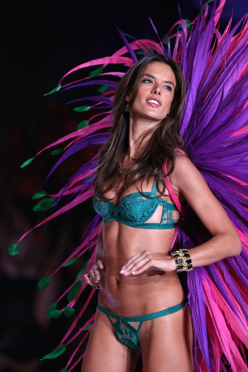 Alessandra Ambrosio darf nicht fehlen!