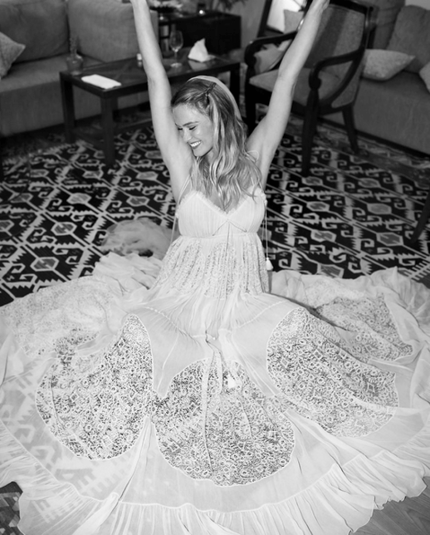 Bar Refaeli trug bei ihrer Hochzeit ein Kleid von Chloé, wir wollen ASOS!
