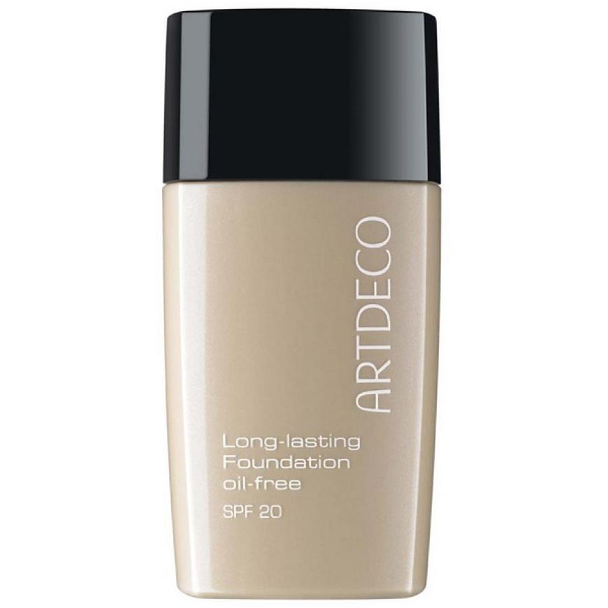 „Long-lasting Foundation oil-free“-Make-up mit ölabsorbierenden Inhaltsstoffen für ein natürlich mattes Finish von Artdeco, ca. 20,95 €