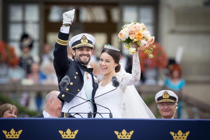 Auch bei den Royals gab es Grund zum Feiern: Der schwedische Prinz Carl Philip heiratete am 13. Juni 2015 in der Schlosskirche zu Stockholm die schöne Sofia Hellqvist.