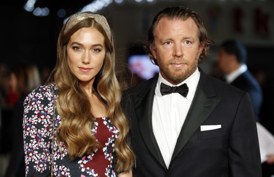 Im Sommer 2015 gaben sich Guy Ritchie und Freundin Jacqui Ainsley das Ja-Wort. Der Schauspieler war bis 2008 mit Madonna verheiratet.