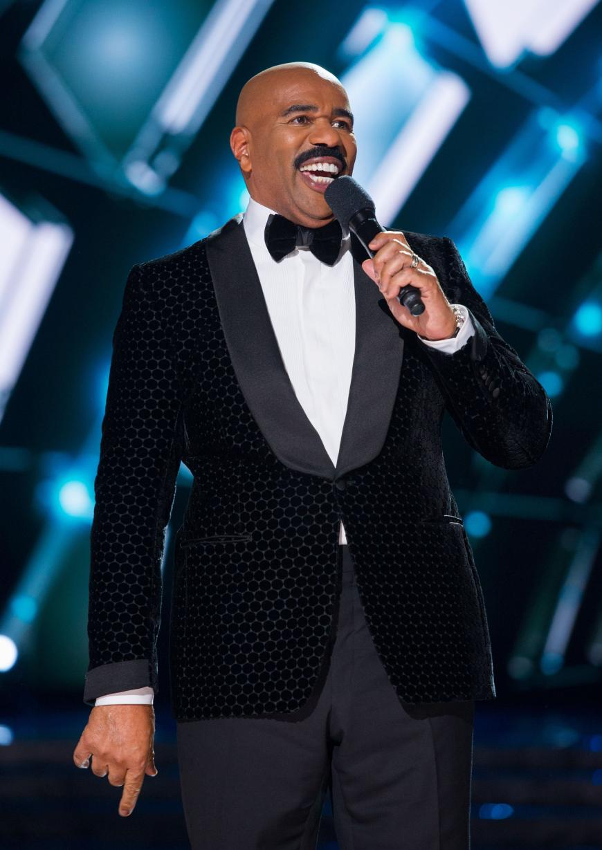 Über ihn sind viele Zuschauer verägert: Steve Harvey ist für den Fehler verantwortlich. Er ernannte die falsche Kandidatin zur