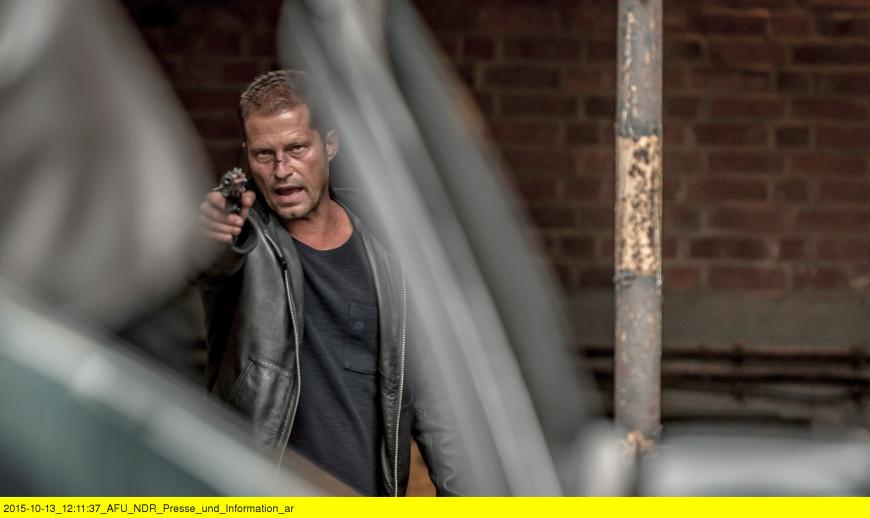 Til Schweiger weiß wie man auf die Kacke haut.