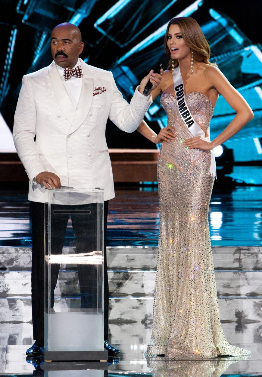 Auch Moderator Steve Harvey kriegt in dem Track sein Fett weg. Der Entertainer kürte fälschlicherweise