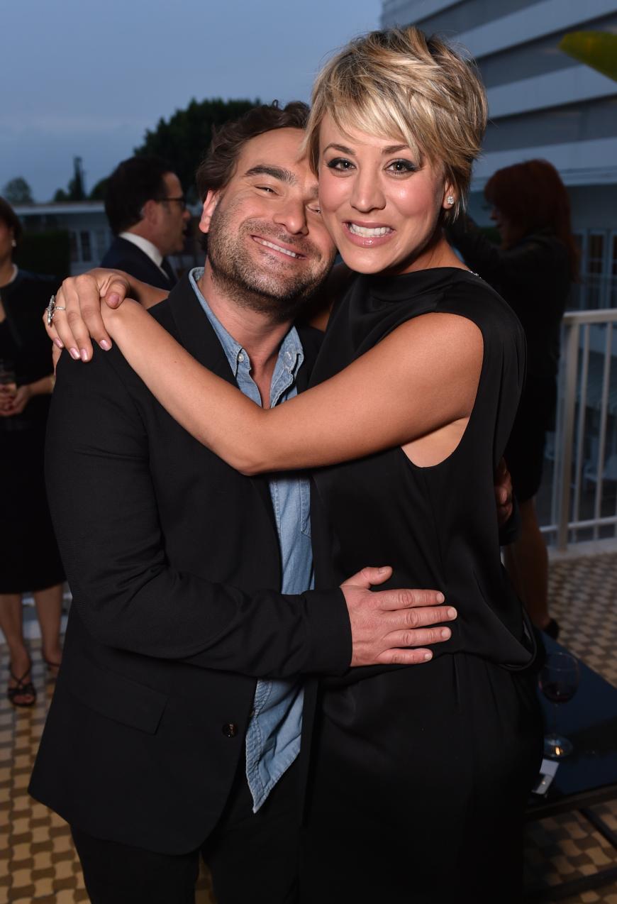 Die Zeichen stehen auf Liebes-Comeback: Bandeln Kaley Cuoco und Johnny Galecki wieder miteinander an?