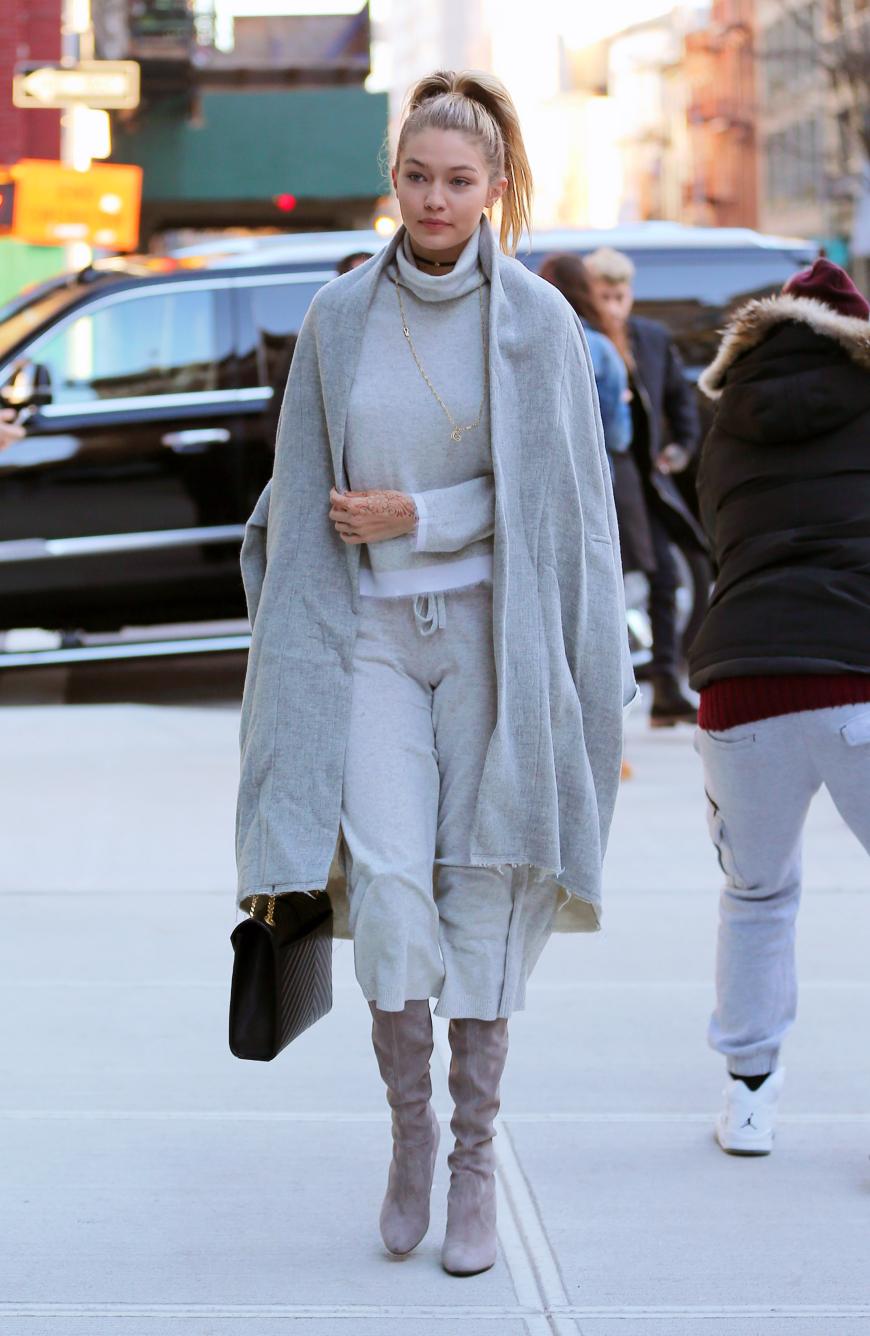 Und noch mal unser Style-Idol Gigi: Diesmal in super eleganten Eisgrau-Tönen...