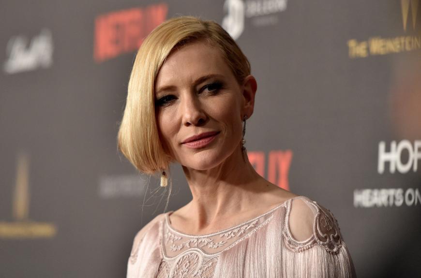 Cate Blanchett entschied sich für eine besonders glamouröse Frisur im 20er Jahre Stil ihres Kleides...