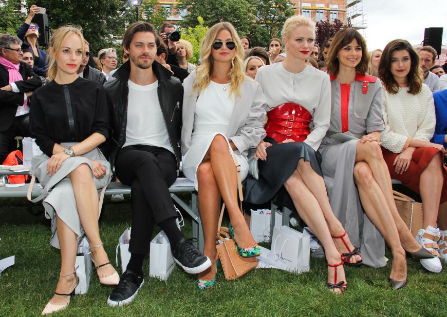 Be part of the fashioncrowd!
