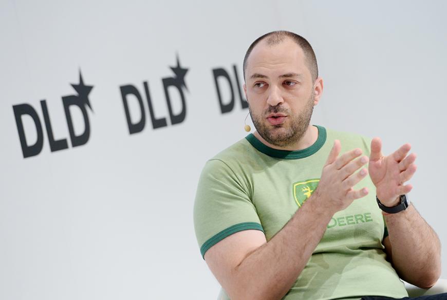 WhatsApp-Mitgründer Jan Koum verkündete die Neuigkeiten auf der DLD-Konferenz in München.