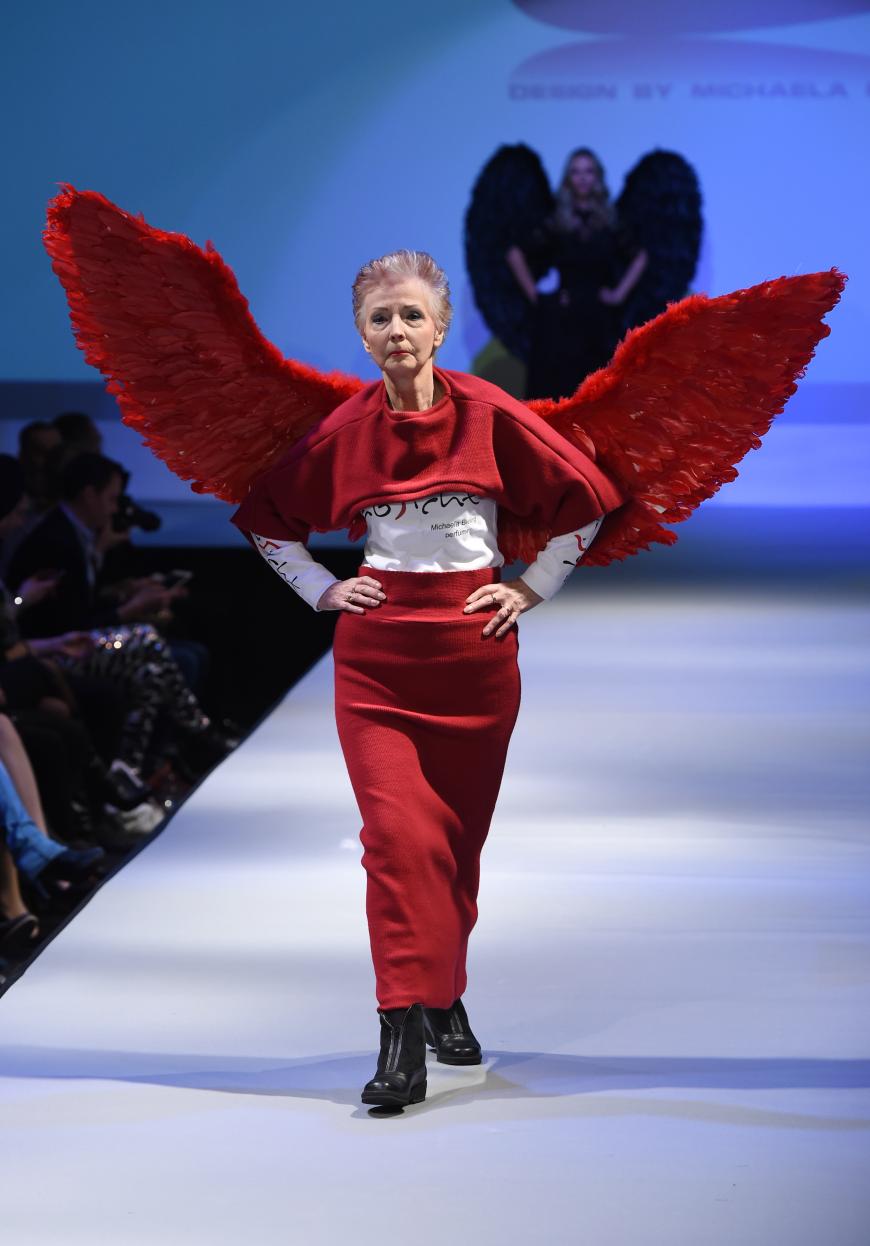 ... und Oma Christel liefen für das Modelabel der Designerin.