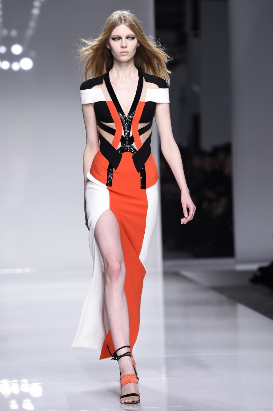Bei Versace ging es besonders sexy zu.