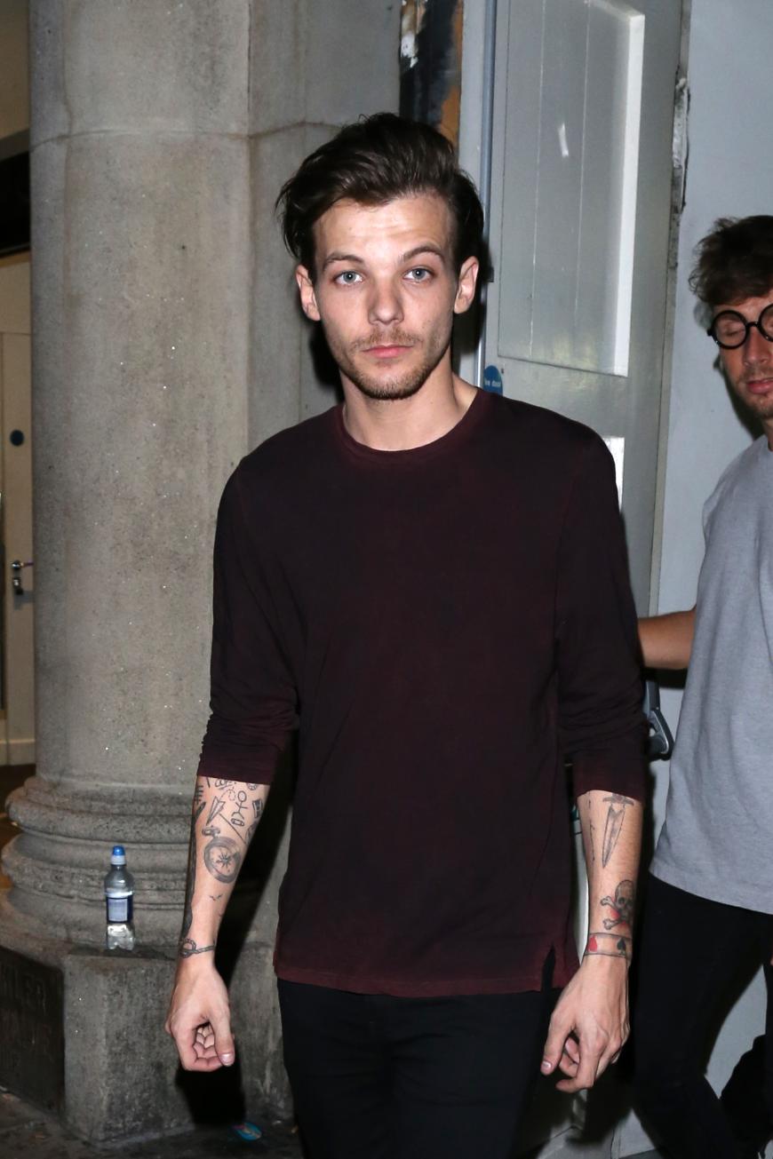 Louis Tomlinson muss im Monat rund 13.000 Euro für seinen Sohn Sydney Rain zahlen.