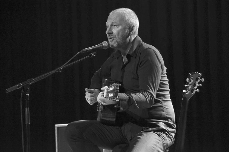 Der Sänger Colin Vearncombe starb im Alter von 53 Jahren an den Folgen eines Verkehrsunfalls.