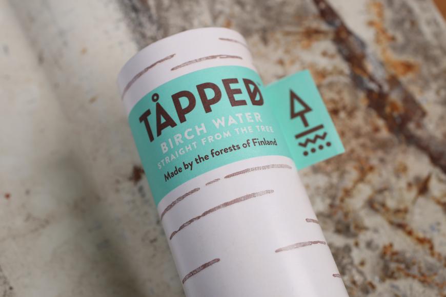 Kokoswasser war gestern - heute trinken wir Birkenwasser! Der neueste Trend-Drink kommt nicht nur im stylischen Gewand daher, er wartet auch mit allerlei gesundheitsfördernden Eigenschaften auf uns. Über Foodist