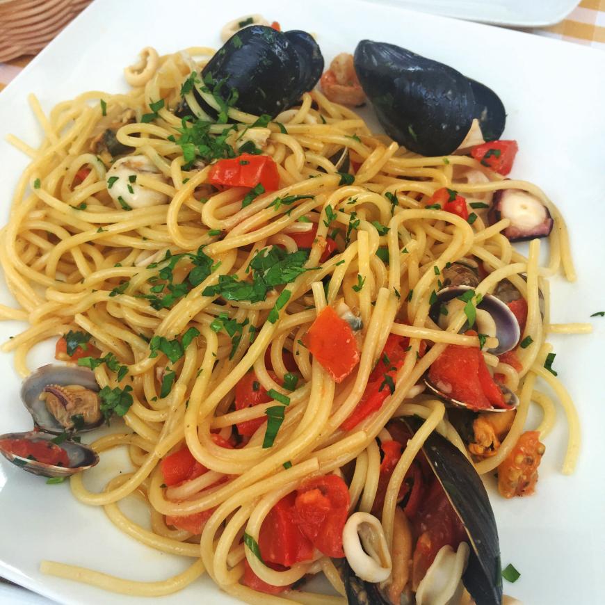 Pasta Frutti di Mare war super in Taormina im Tutti Ccá! Via F.lli Ingegnere, 12, 98039 Taormina