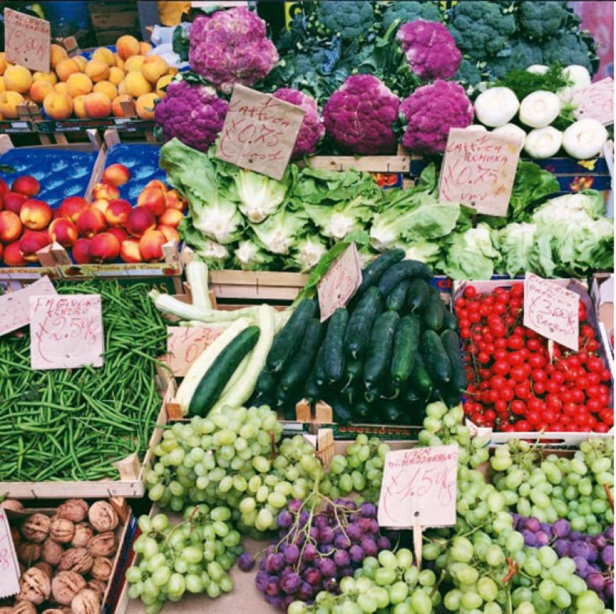 Fera o' Luni... hier bekommt ihr in Catania immer frische Sachen vom Markt. Täglich geöffnet außer sonntags.