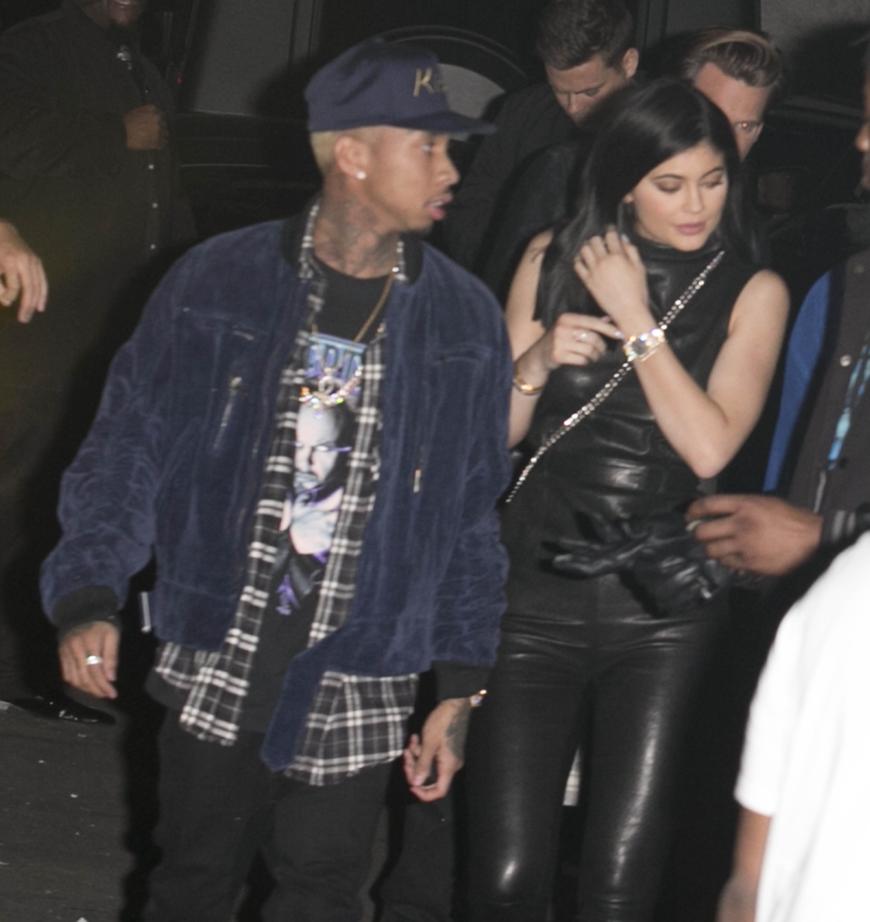 Vor einigen Tagen wurden Tyga und Kylie Jenner vor dem 1 Oak Club in Los Angeles gesehen.