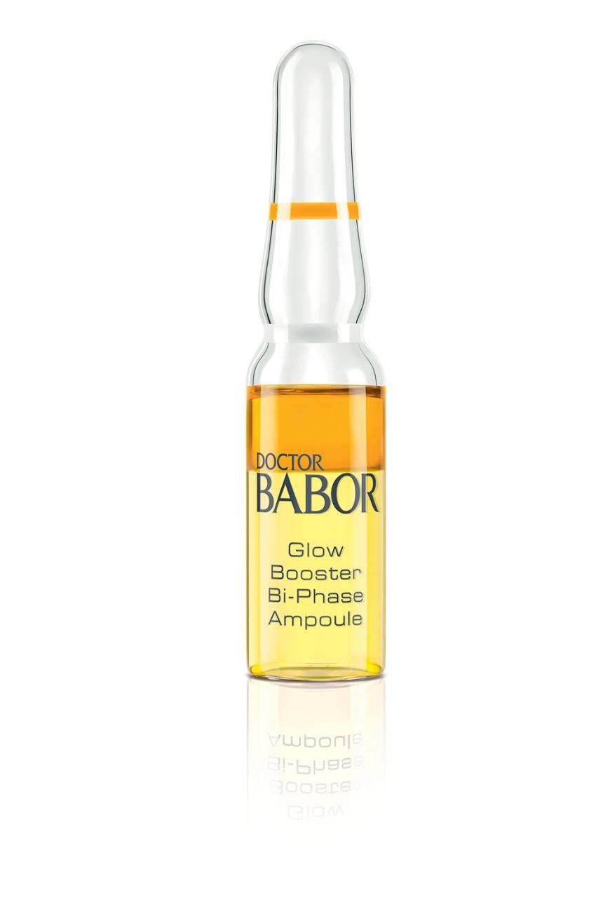 Leuchtkraftverstärker: „Glow Booster Bi-Phase Ampoule“ von Babor, mit Vitamin C, ca. 79 Euro (14 x 1 ml)