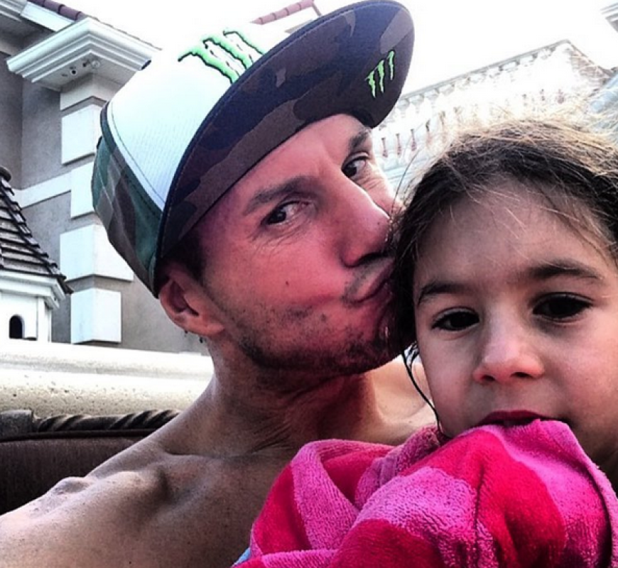 Dave Mirra hinterlässt seine Frau Lauren und zwei Töchter.