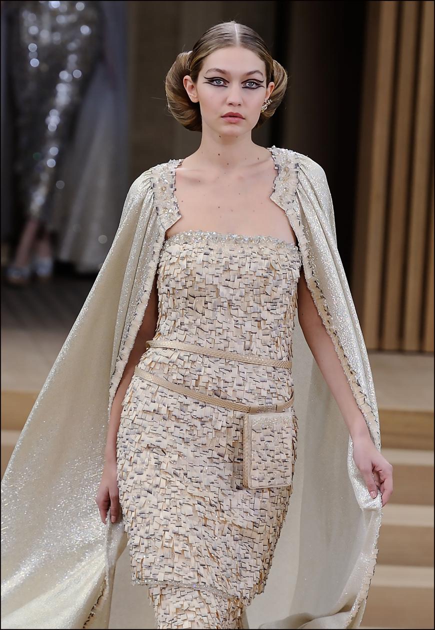 Heute läuft Gigi Hadid für die ganz großen Designer. Hier ist sie bei Chanel.