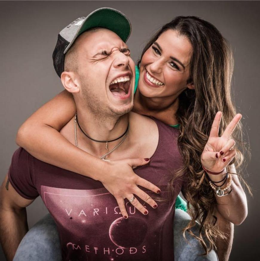 Sarah Engels und Pietro Lombardi sind seit Juni glückliche Eltern des kleinen Alessio. Bei RTL 2 ist derzeit zu sehen, wie sie samt Sarahs Großeltern im Wohnmobil durch Italien reisen.