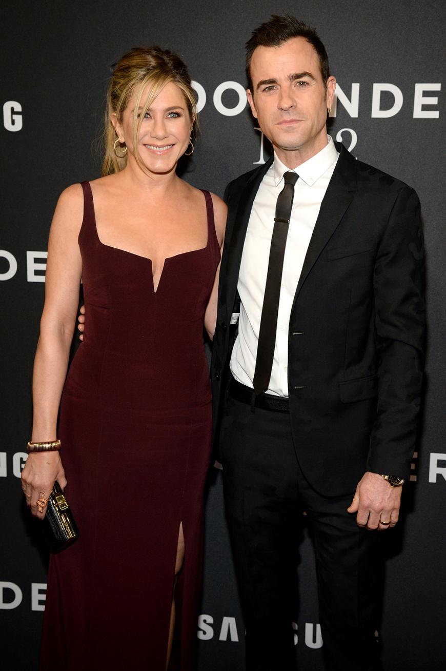 Justin Theroux trägt am liebsten schwarz. So auch bei der Premiere von