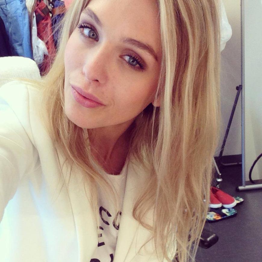Laura Zurbriggen ist Model und 21 Jahre jung.