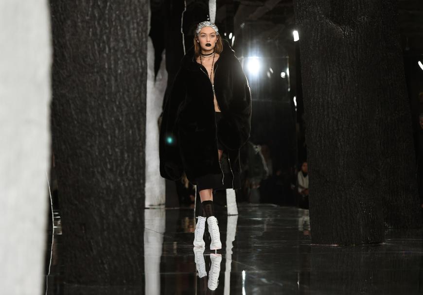 Gigi Hadid für Fenty Puma by Rihanna