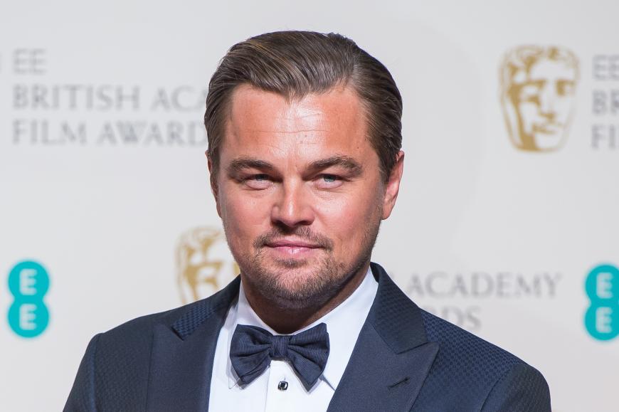 Leonardo DiCaprio ist zwar offiziell Single, Küsse verteilt er trotzdem gerne ...