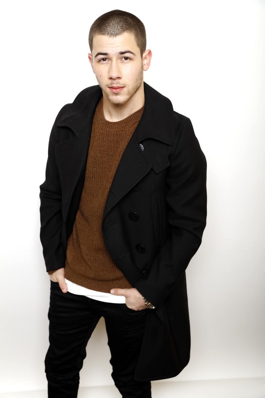 Nick Jonas hingegen hält seine Schwärmereien für Kate nicht zurück.