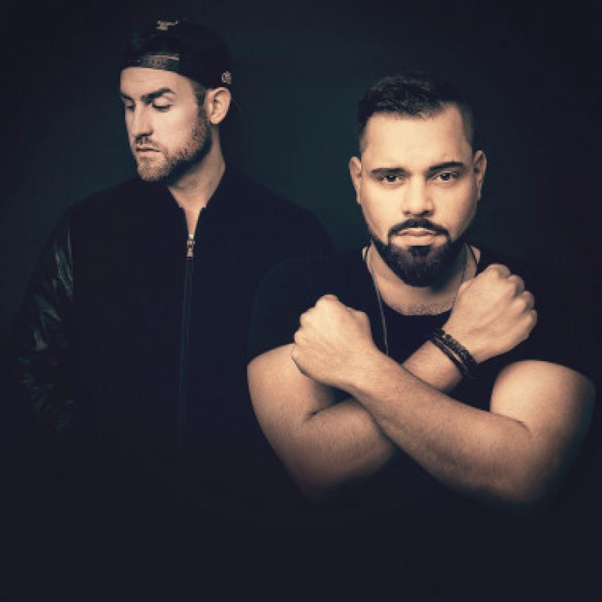 Das Duo Nie und Nimmer hat sich für ihren Song
