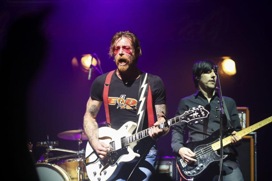 Zum ersten Mal nach den Terrorattacken traten die Eagles of Death Metal gestern in Paris auf.