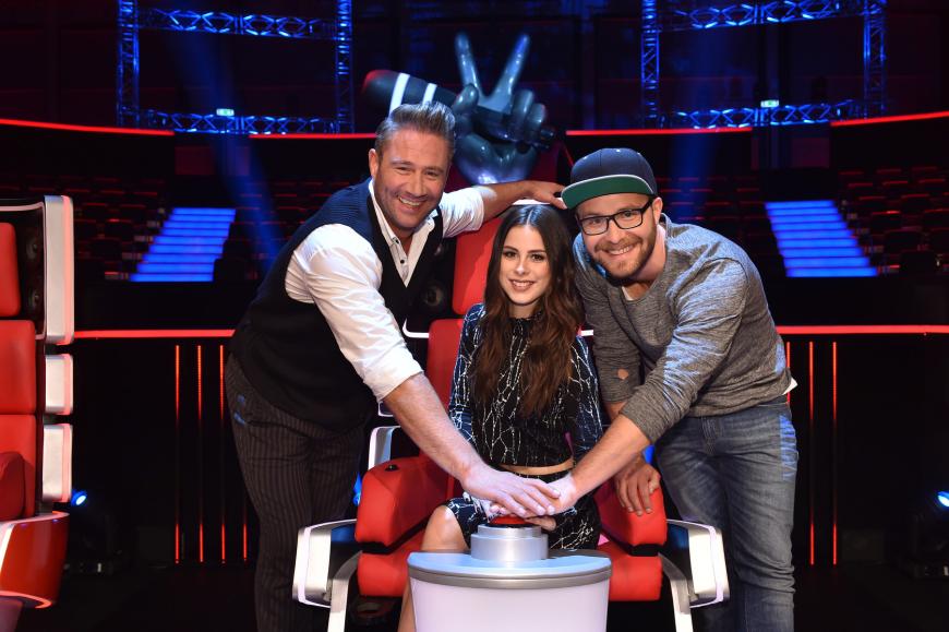 Derzeit ist sie neben Sasha und Mark Foster als Jury-Mitglied in der aktuellen Staffel von